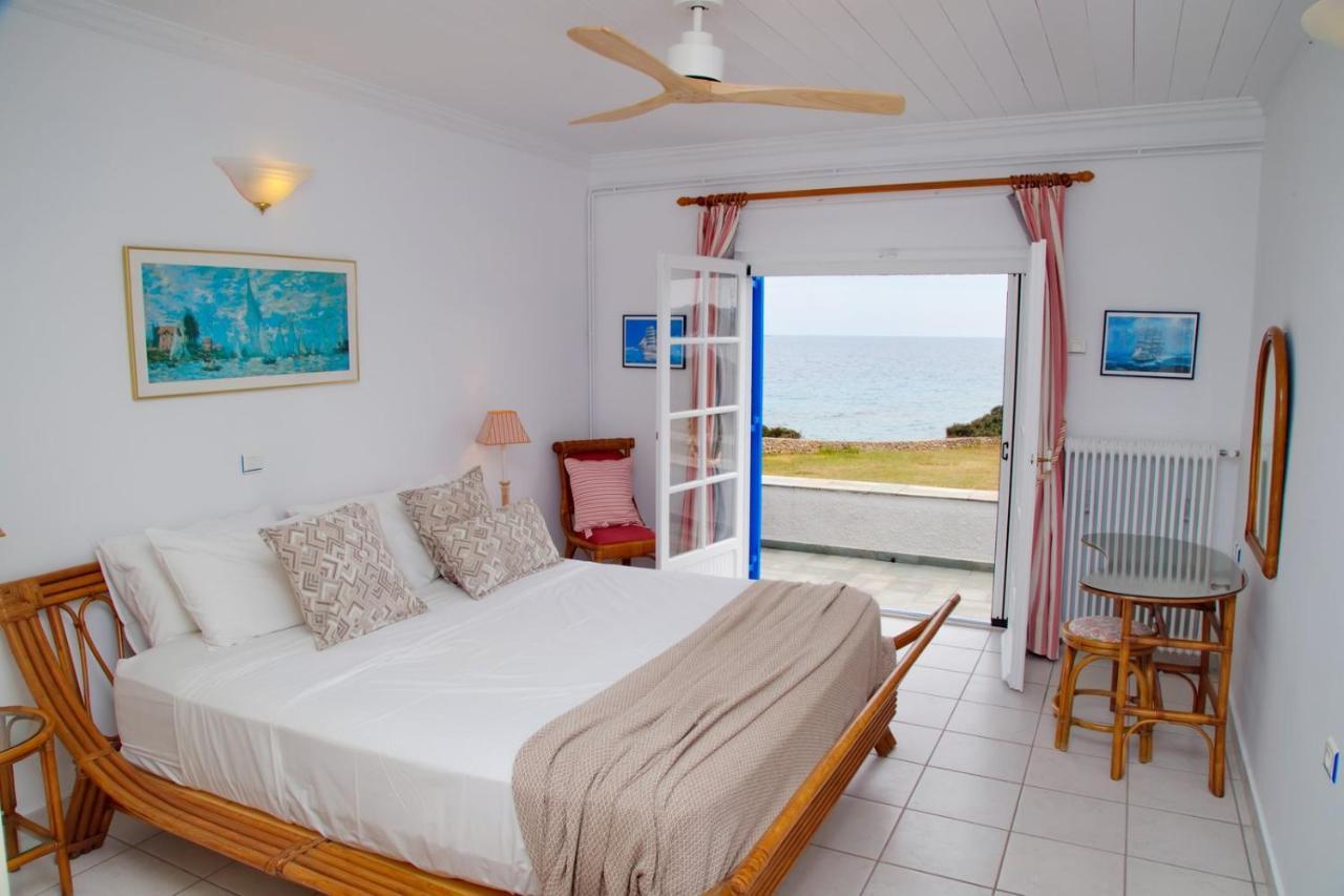 Aroura Homes 4Br Beachfront Villa Spétses Esterno foto