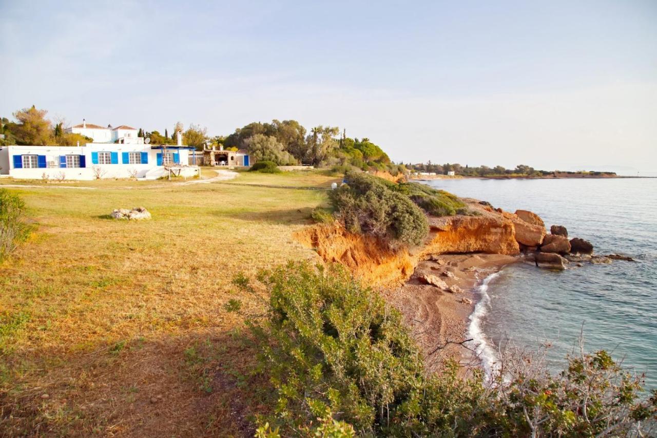 Aroura Homes 4Br Beachfront Villa Spétses Esterno foto