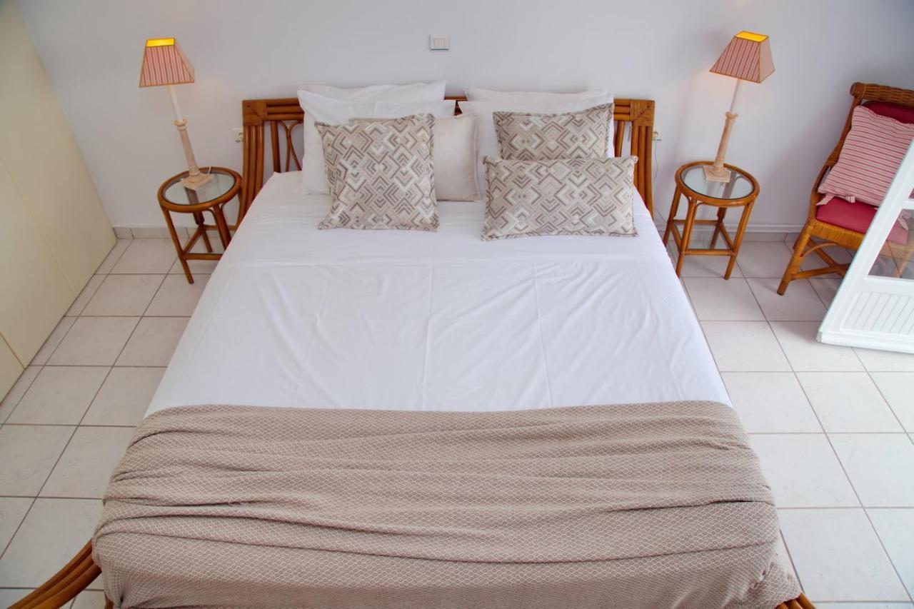 Aroura Homes 4Br Beachfront Villa Spétses Esterno foto