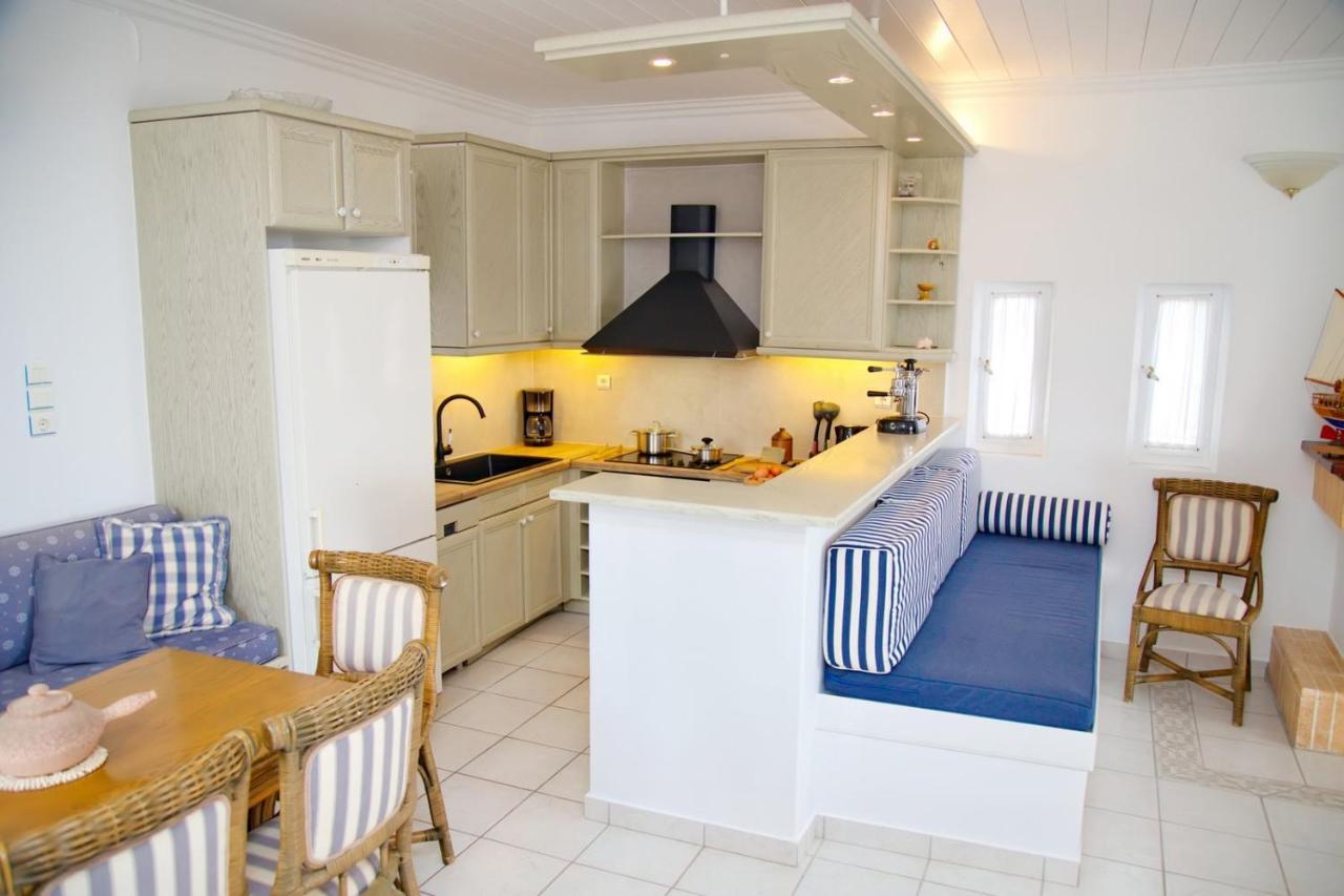Aroura Homes 4Br Beachfront Villa Spétses Esterno foto